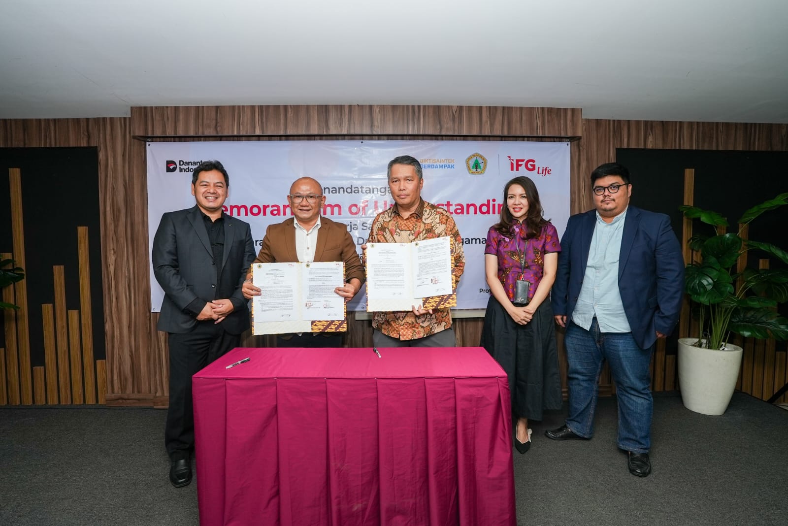 IFG Life dan Universitas Moestopo Gelar Program Literasi Keuangan untuk Mahasiswa