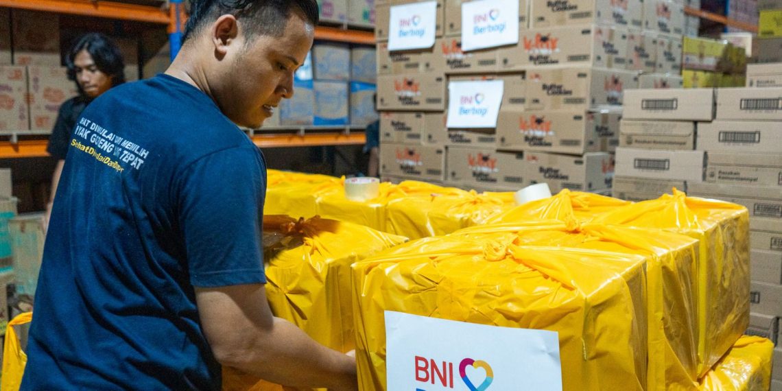 BNI Perkuat Aksi Kemanusiaan BUMN Peduli untuk Warga Terdampak Bencana di Sumatra
