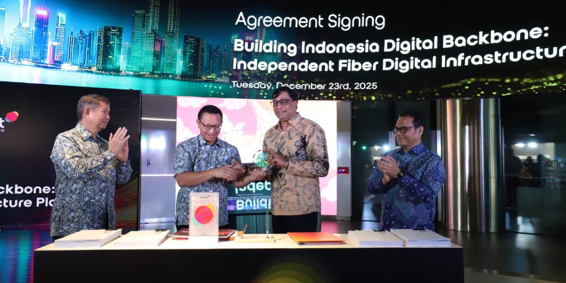 Indosat Gandeng Arsari dan Northstar Bangun Platform Serat Optik Independen untuk Perkuat Infrastruktur Digital Nasional