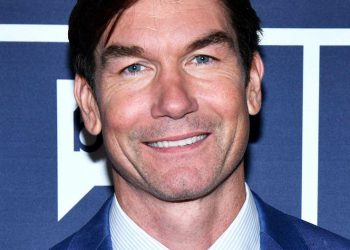 Dulu Hanya Berperan sebagai Polisi di TV, Kini Ia Benar-benar Menjadi Polisi