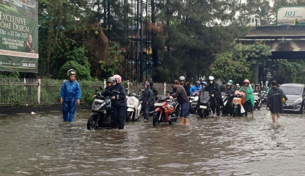 Hadapi Potensi Banjir, Pemprov DKI Lanjutkan Operasi Modifikasi Cuaca hingga 27 Januari
