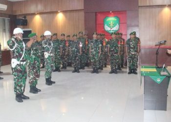 TNI AD Tahan Serda Heri Usai Tuduh Pedagang Es Gabus Gunakan Spons