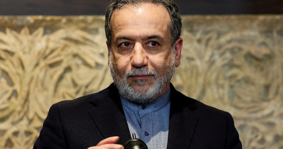 Iran Siap Hadapi Konflik Terbuka Usai Ancaman Militer dari Trump