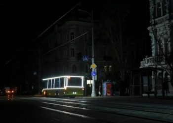 Tak Ada Alasan Berhenti Hidup, Warga Ukraina Bertahan Di Tengah Pemadaman Listrik Akibat Serangan Rusia