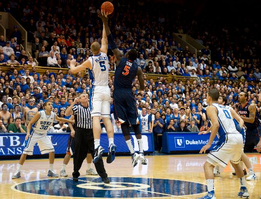 Mantan Pemain Profesional Hampir Tampil Untuk Alabama, Potret Absurdnya Olahraga Kampus