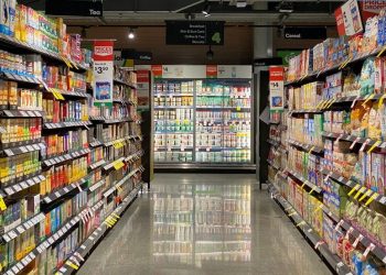 Kepercayaan Konsumen AS Anjlok ke Titik Terendah Sejak 2014