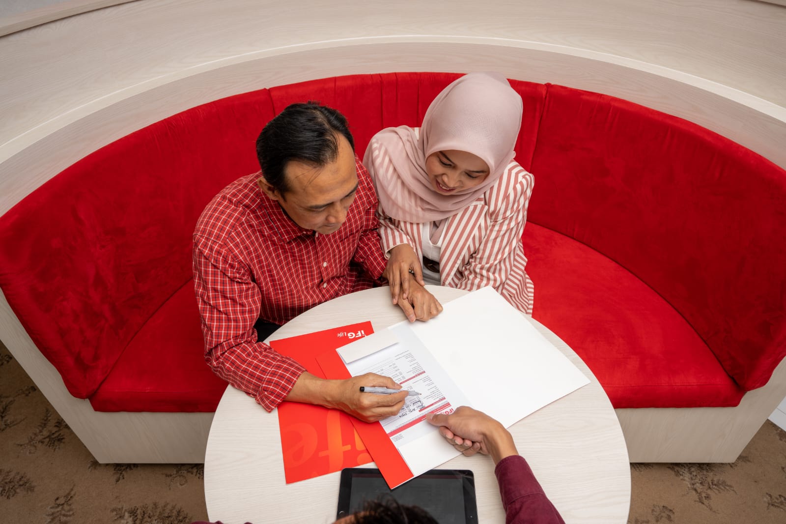 IFG Life Tingkatkan Layanan Pengajuan Klaim Jatuh Tempo melalui Kantor Layanan Khusus