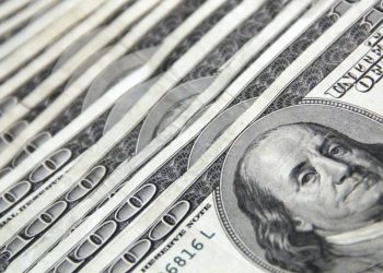 Dolar AS Menggila di Awal Perdagangan, Rupiah ke Rp 16.900-an