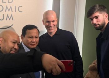 Prabowo Bertemu Zinedine Zidane di Sela World Economic Forum Davos 2026