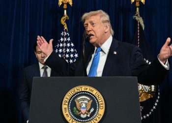 Arab Saudi, Qatar, dan Oman Desak Trump Urungkan Serangan ke Iran