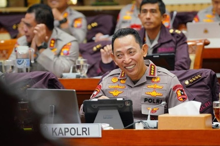 Komisi III DPR Tegaskan Polri Tetap Langsung di Bawah Presiden, Bukan Kementerian