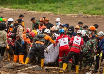 Longsor Cisarua Bandung Barat: 55 Korban Berhasil Dievakuasi, Pencarian Masih Berlanjut