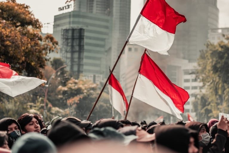 Tabungan di Atas Rp5 Miliar Melonjak, Orang Kaya RI Makin Banyak