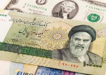 Mata Uang Iran Ambruk, Krisis Ekonomi Picu Protes Besar