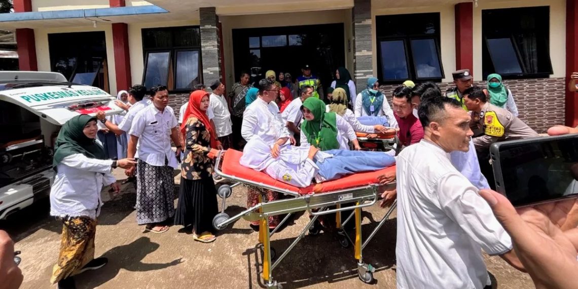 Dugaan Tekanan Politik di Balik Keracunan MBG SMA 2 Kudus, Sekolah Disebut Dipaksa Ganti Mitra Dapur Gizi