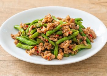 Bosan Bekal Itu-itu Aja? Coba 3 Resep Tumis Buncis Ini