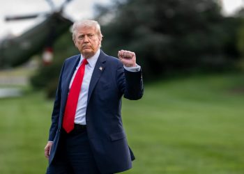 Trump Ancam Tarif Tinggi buat Negara yang Tolak AS Kuasai Greenland