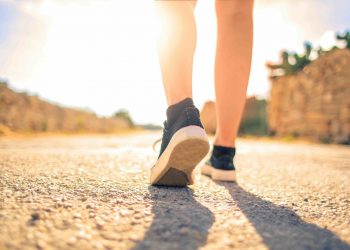 Studi Medis: Jalan Kaki Lebih Lama Efektif Cegah Penyakit Jantung