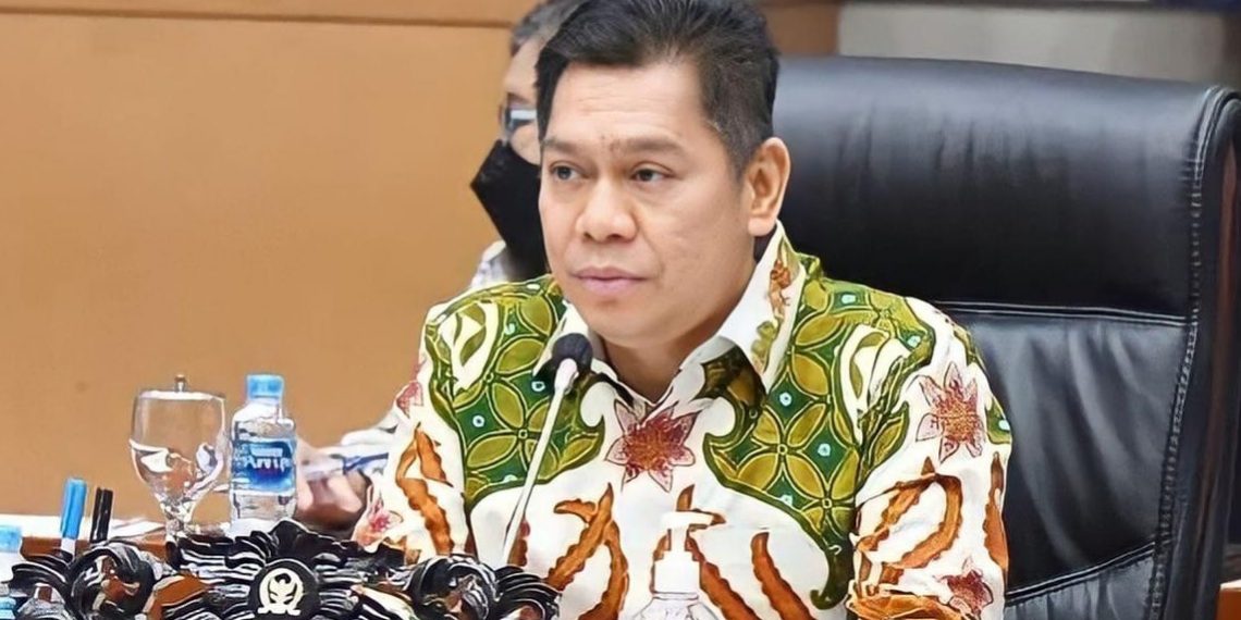 Adies Kadir Segera Dilantik sebagai Hakim Mahkamah Konstitusi