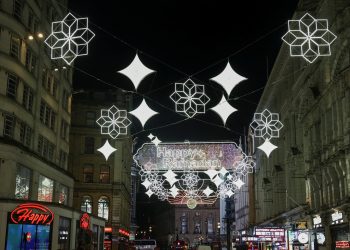 London Sambut Ramadan :  Ribuan Lampu LED Terangi Kota Simbol Keberagaman Dan Persatuan