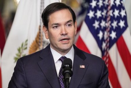 AS Desak Warganya Tinggalkan Iran, Berlakukan Larangan Perjalanan