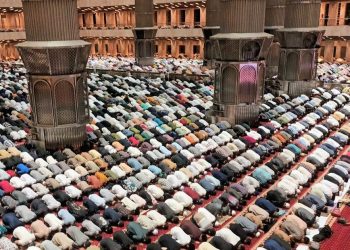 Sejarah Salat Tarawih: Dari Qiyam Ramadan hingga Tradisi Berjamaah