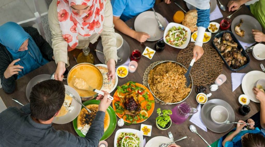 Kemenkes Wanti-wanti Bahaya Diabetes Akibat Pola Berbuka Puasa Berlebihan