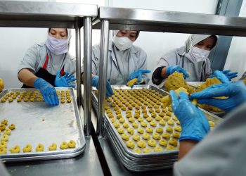 Ramadhan, Berkah Manis Industri Kue Kering