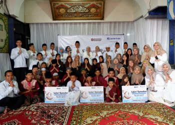 Safari Ramadan, Jamkrindo Bagikan Ribuan Paket Sembako dan Santunan di Sejumlah Daerah
