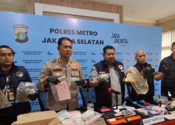 Tanam Ganja Di Rumah Habiskan 150 Juta Untuk Peralatan konten Kreator Di Amankan Polisi