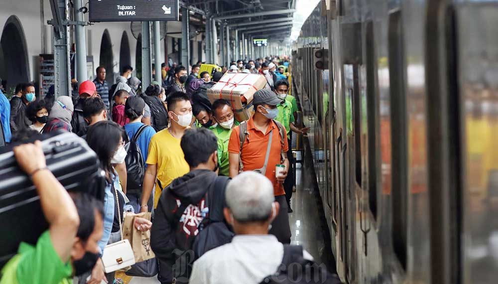 Penjualan Tiket Kereta Api Mudik Lebaran 2026 Tembus 435 Ribu Tiket