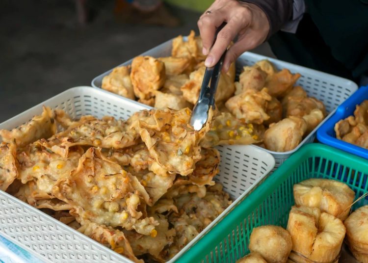 Puasa Menyehatkan Tubuh, Tapi Menu Buka yang Kalap Bisa Membalikkan Dampaknya