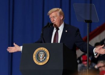 MA Amerika Serikat Gugurkan Tarif Resiprokal Trump, Presiden AS Tetapkan Bea Masuk Global 15%: Dampaknya bagi Indonesia