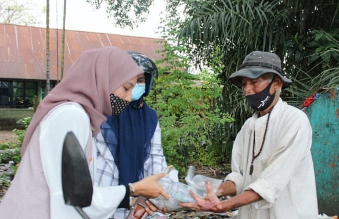Keistimewaan Bersedekah di Bulan Suci Ramadan