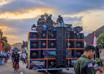 Karnaval Sound Horeg Mojokerto Tuai Sorotan, Biaya Rp 1,6 M Jadi Perbincangan