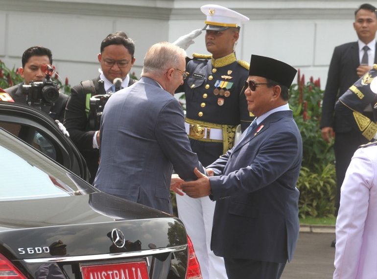 PM Australia Anthony Albanese Disambut Upacara Kenegaraan di Istana Merdeka