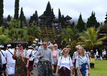 Kunjungan Turis Asing dan Domestik ke Bali Menurun pada Januari 2026