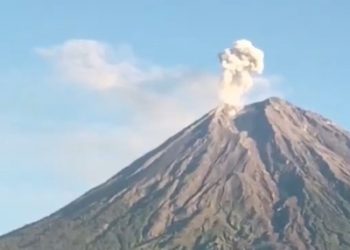 Erupsi Gunung Semeru Pagi Ini, Awan Panas Mengarah ke Besuk Kobokan