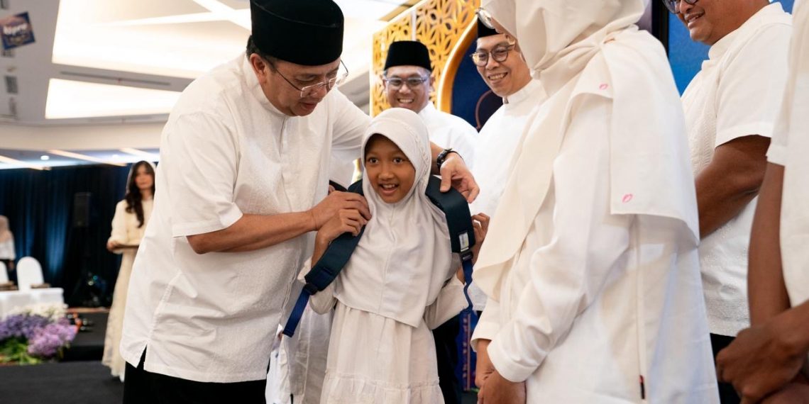 Bank Mandiri Gelar Buka Puasa Bersama dan Santunan Anak Yatim di Jawa Timur