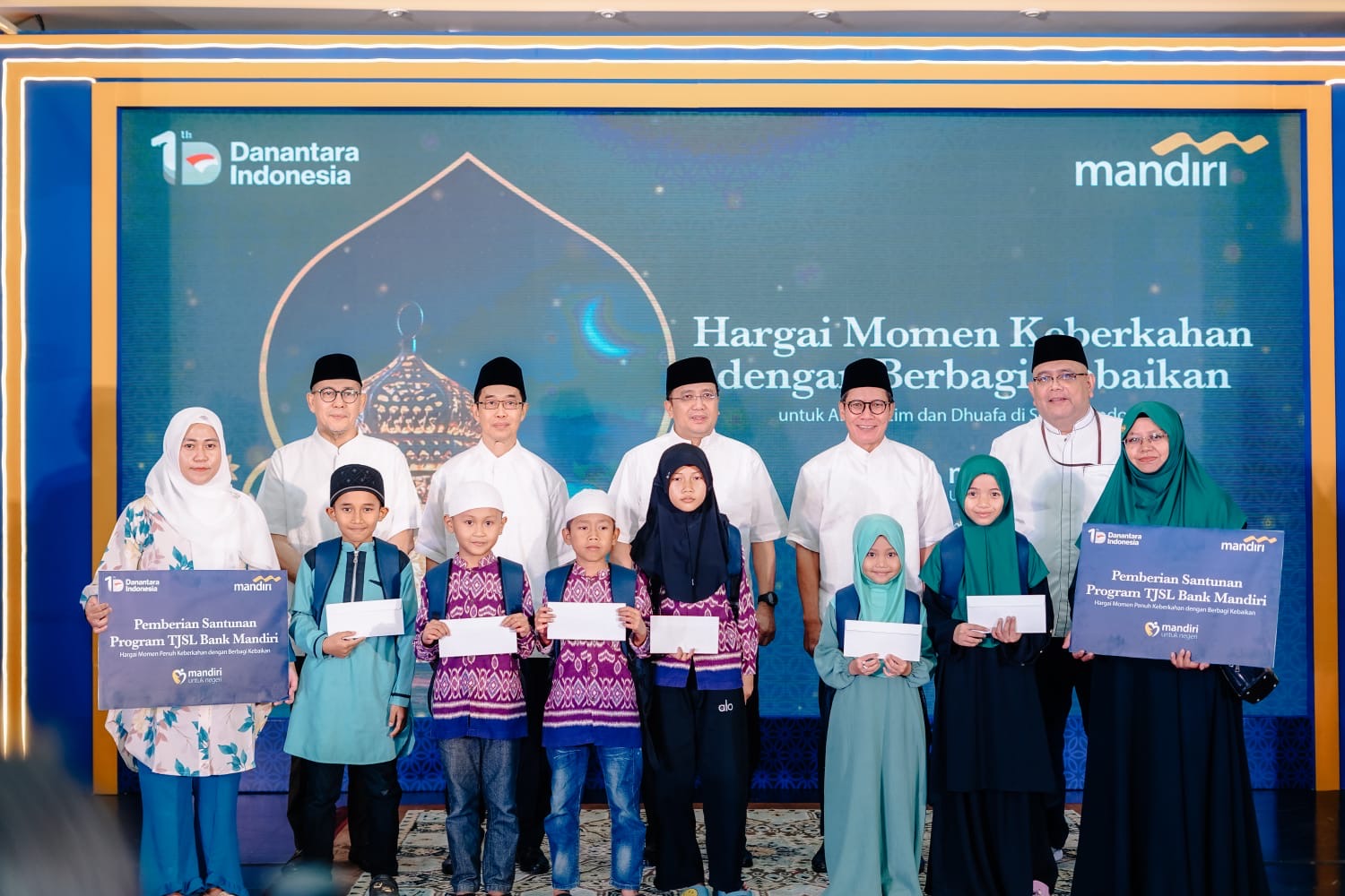 Bank Mandiri Gelar Buka Puasa Bersama dan Santuni Anak Yatim di Palembang