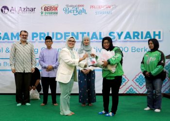 Prudential Syariah Berbagi di Ramadan Lewat Festival 1000 Berkah Bersama Komunitas Lady Ojol