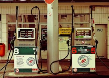 Harga Solar Naik Lebih Cepat dari Bensin, Ini Dampaknya