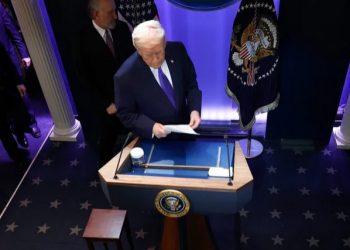 Trump Kembali Minta Warga Amerika Menanggung Pengorbanan Ekonomi