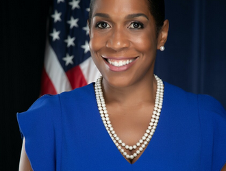 Juliana Stratton Menang Primary Senat Illinois, Demokrat Tunjukkan Arah Politik Lebih Progresif