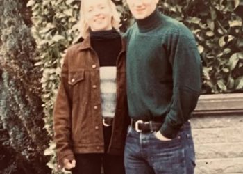 Pesan Dari Cinta Masa Kecil Ubah Hidup, Kisah Amelie dan Kris Berujung Pernikahan