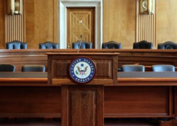 Senat AS Setujui Pendanaan Sebagian DHS Dalam Sidang Tengah Malam