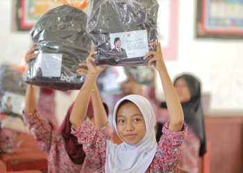 BTN dan Danantara Salurkan Paket Perlengkapan Sekolah Bagi Anak Indonesia