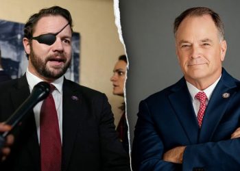 Steve Toth Diproyeksikan Kalahkan Incumbent dan Crenshaw di Primaries Texas