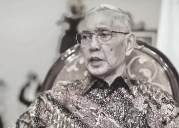 Usai Khamenei Tewas, Bendera Merah Berkibar di Qom, Simbol Apa?