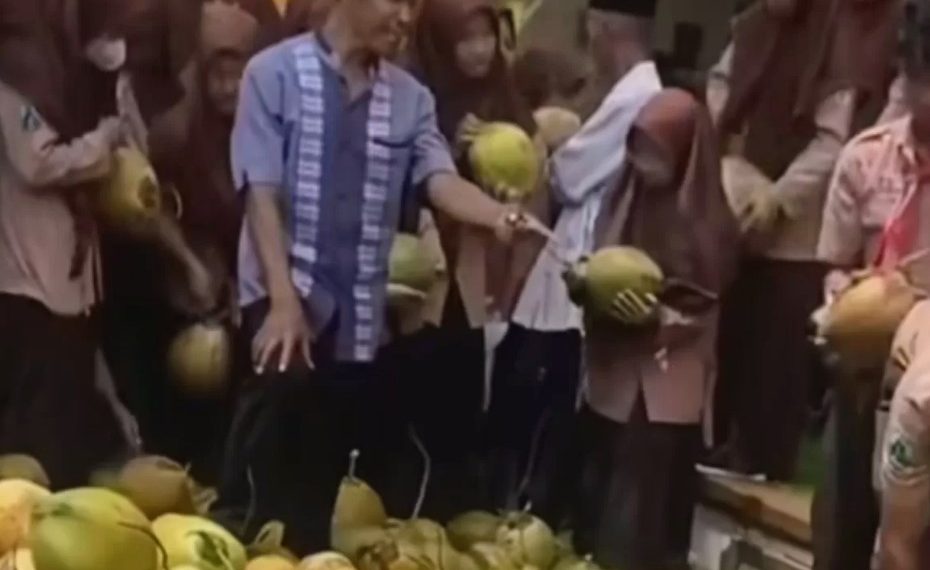 Sajikan Kelapa Utuh dalam Program MBG, 9 SPPG di Gresik Kena Suspensi